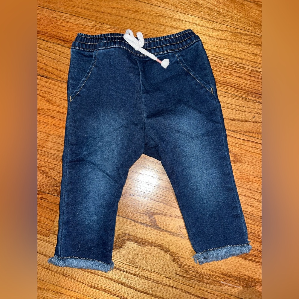 •3-6 month jeans